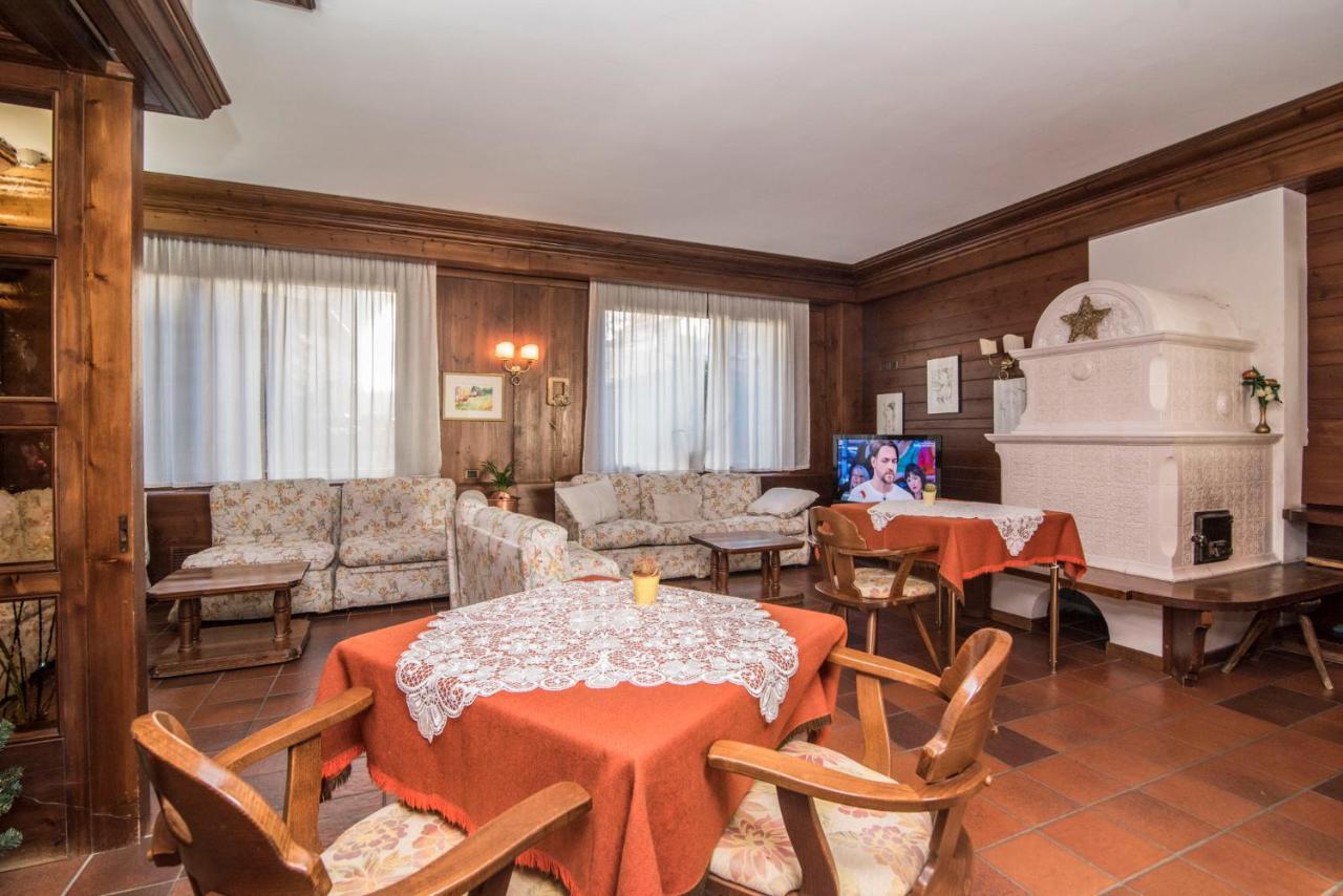 Al Sole Hotel Ristorante Dal 1870 ปีแอเว ดี กาโดเร ภายนอก รูปภาพ