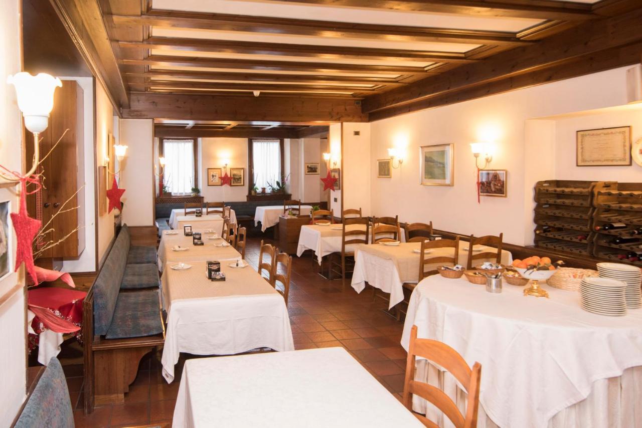 Al Sole Hotel Ristorante Dal 1870 ปีแอเว ดี กาโดเร ภายนอก รูปภาพ
